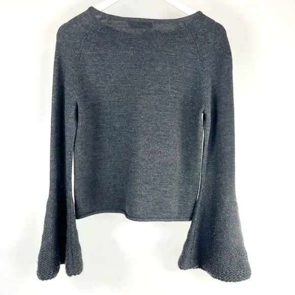 Co PF/15 Grey Cropped Bell-Sleeve Wool Pullover - Picture 2 of 7